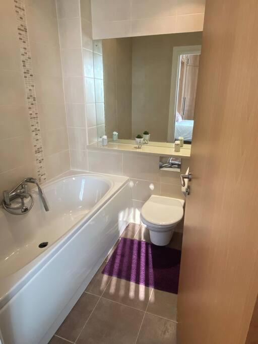 3 Bedroom Penthouse Apartment In Larne Exterior foto