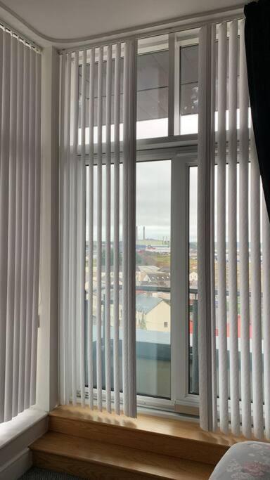 3 Bedroom Penthouse Apartment In Larne Exterior foto